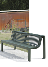 Bancs, fauteuils, banquettes & tables